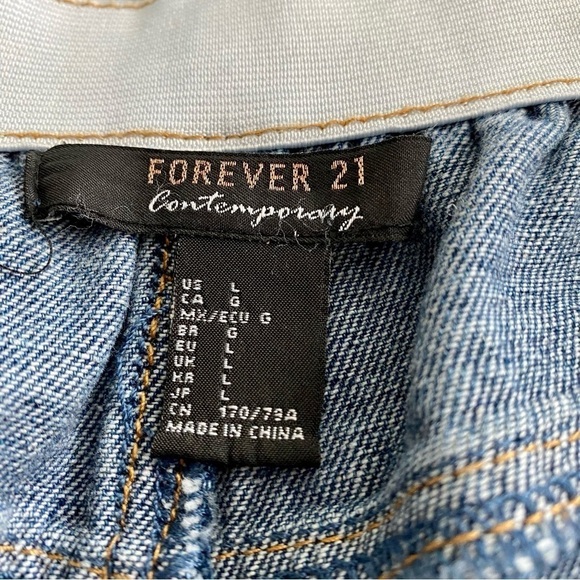 FOREVER 21 Contemporary Blue Denim Mom Jeans Large Cuffed Paperbag-Waist - Picture 10 of 15